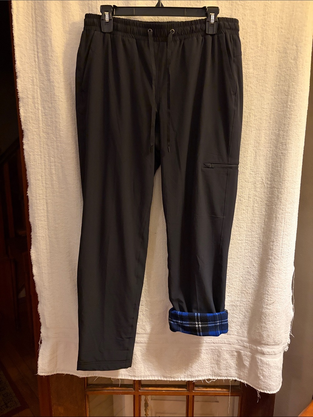 Women’s Black Jogger Pants with Zip Pocket